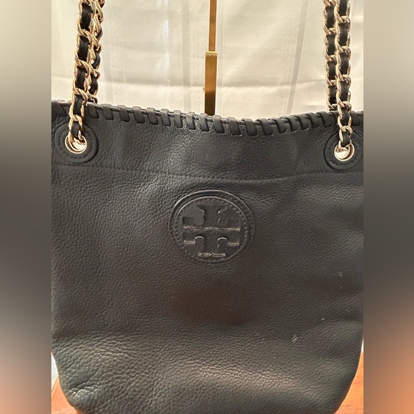 Tory Burch Marion Black Leather Swingpack/Messenger/Shoulder/Crossbody Bag - Picture 2 of 15